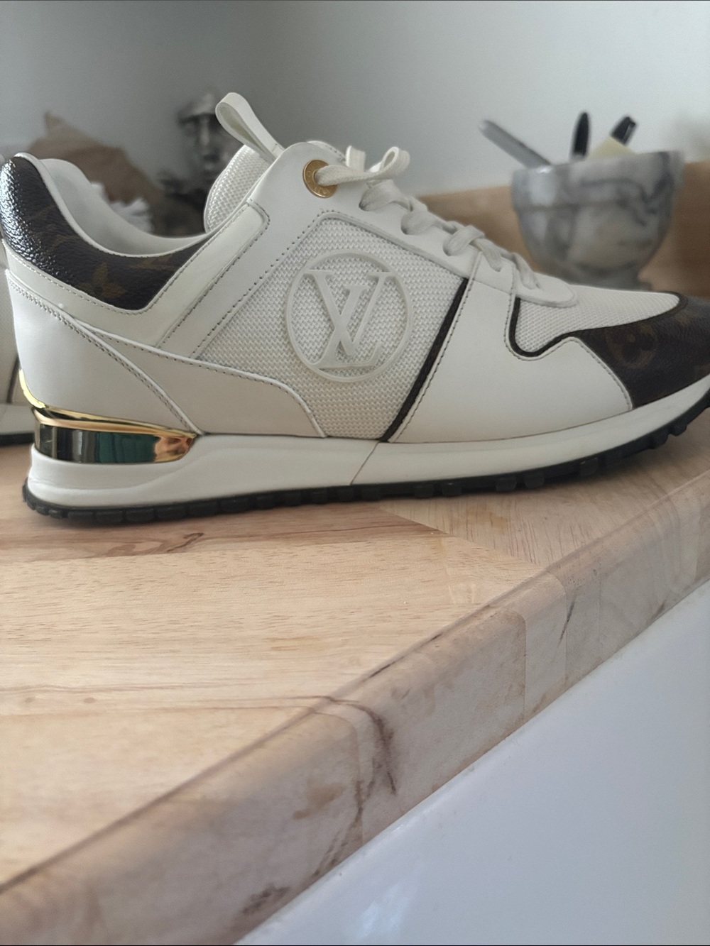Louis Vuitton Runaway Sneakers 🔥 - Picture 6 of 15